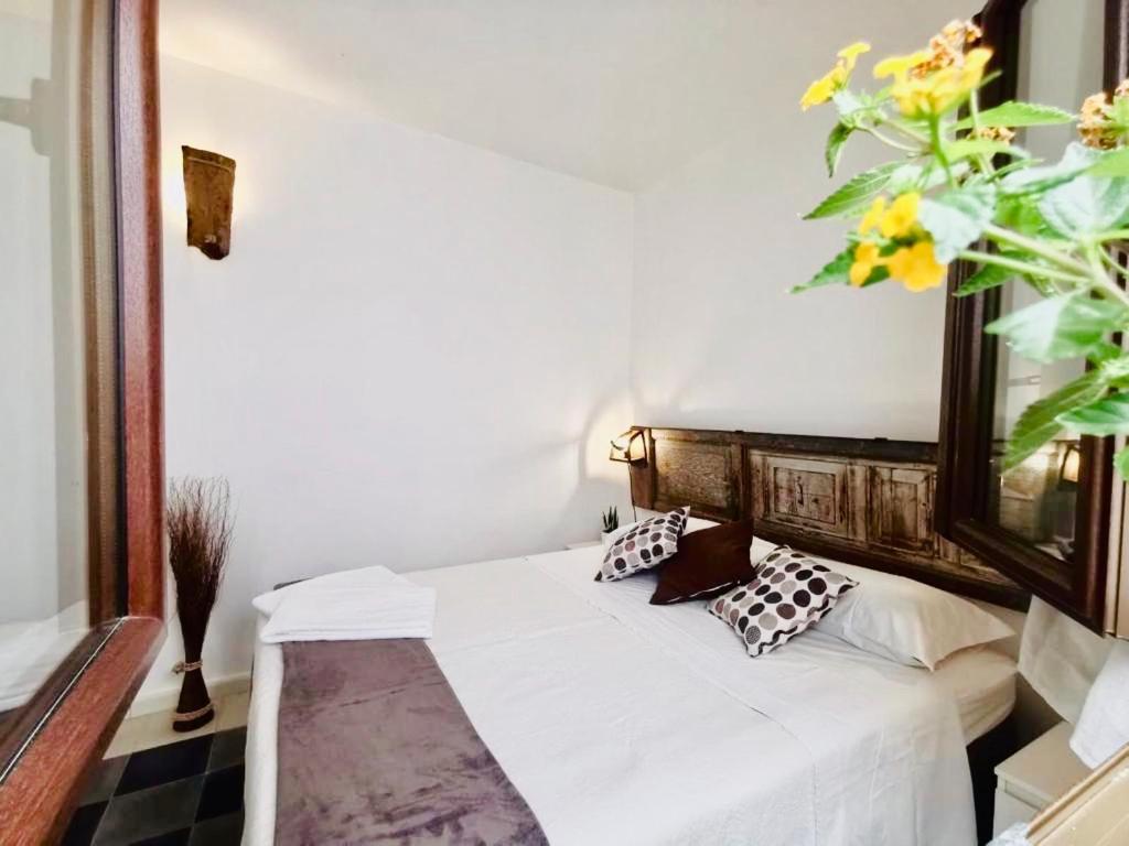 Anna 1924 Bed & Breakfast Галяно дел Капо Екстериор снимка